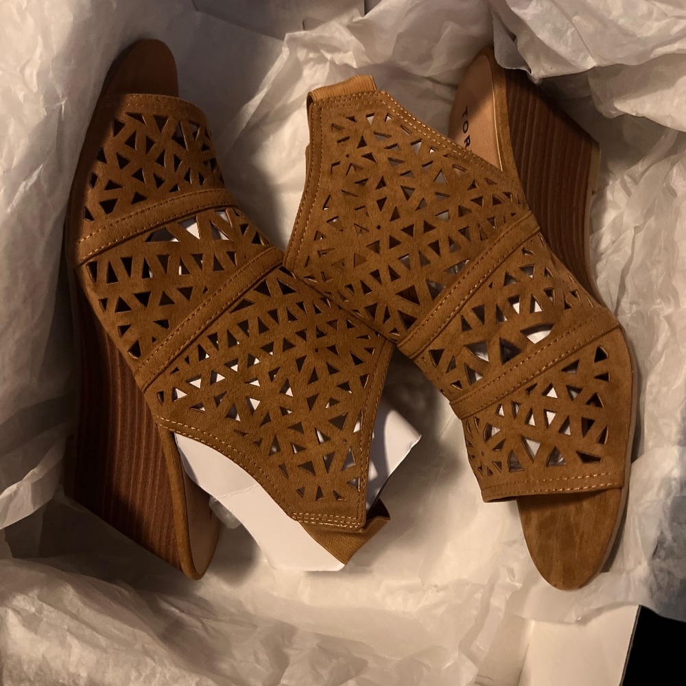 Torrid size 8 wedge